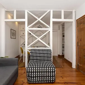 Apartment Typical Portuguese In Sao Bento, Lisbon